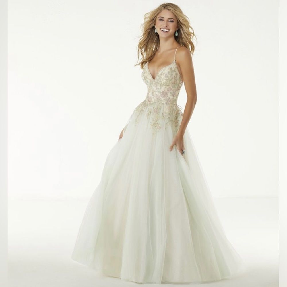 NEW MORILEE style 45074 Nude/Lilac Beading Tulle Gown Wedding Prom Formal Gown 4